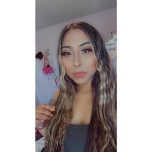 Meet your Posher, Alexandra